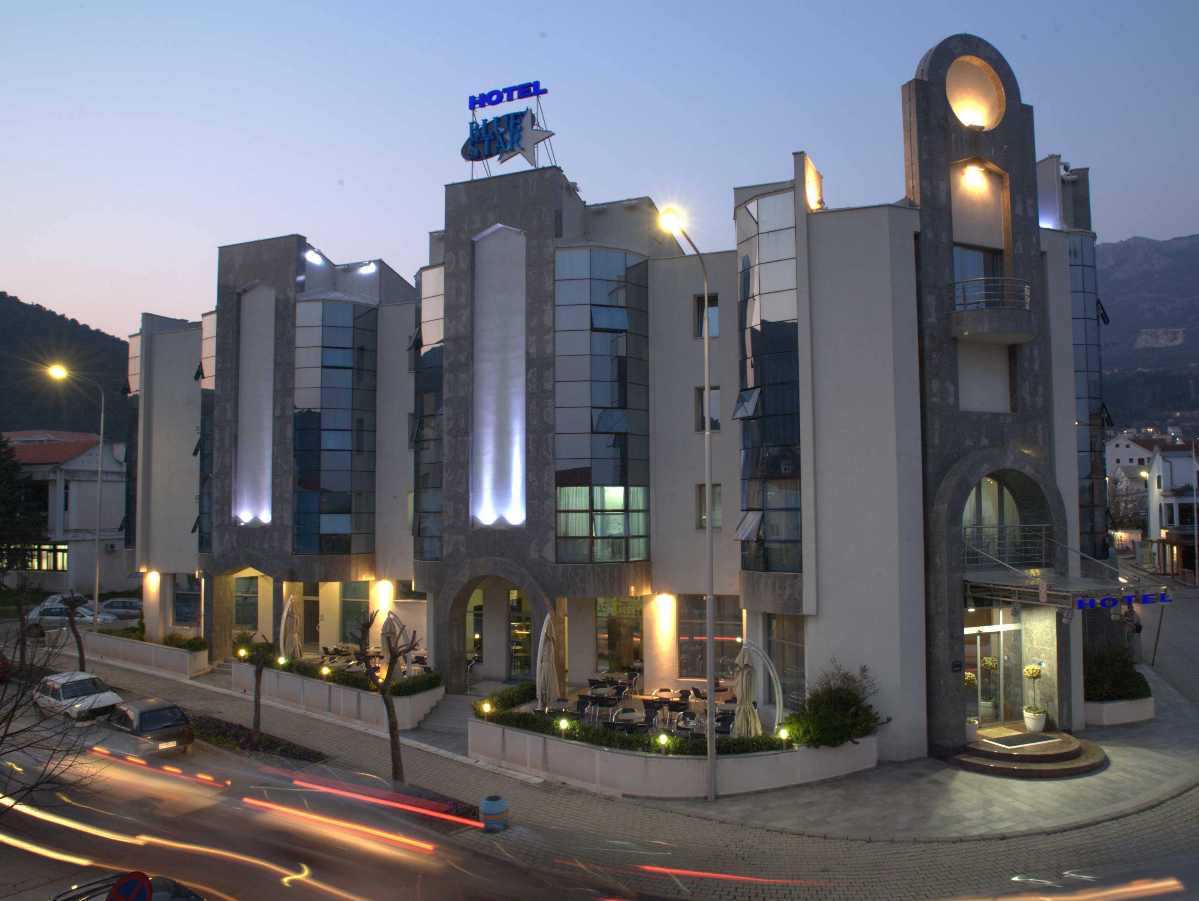 Hotel Blue Star
