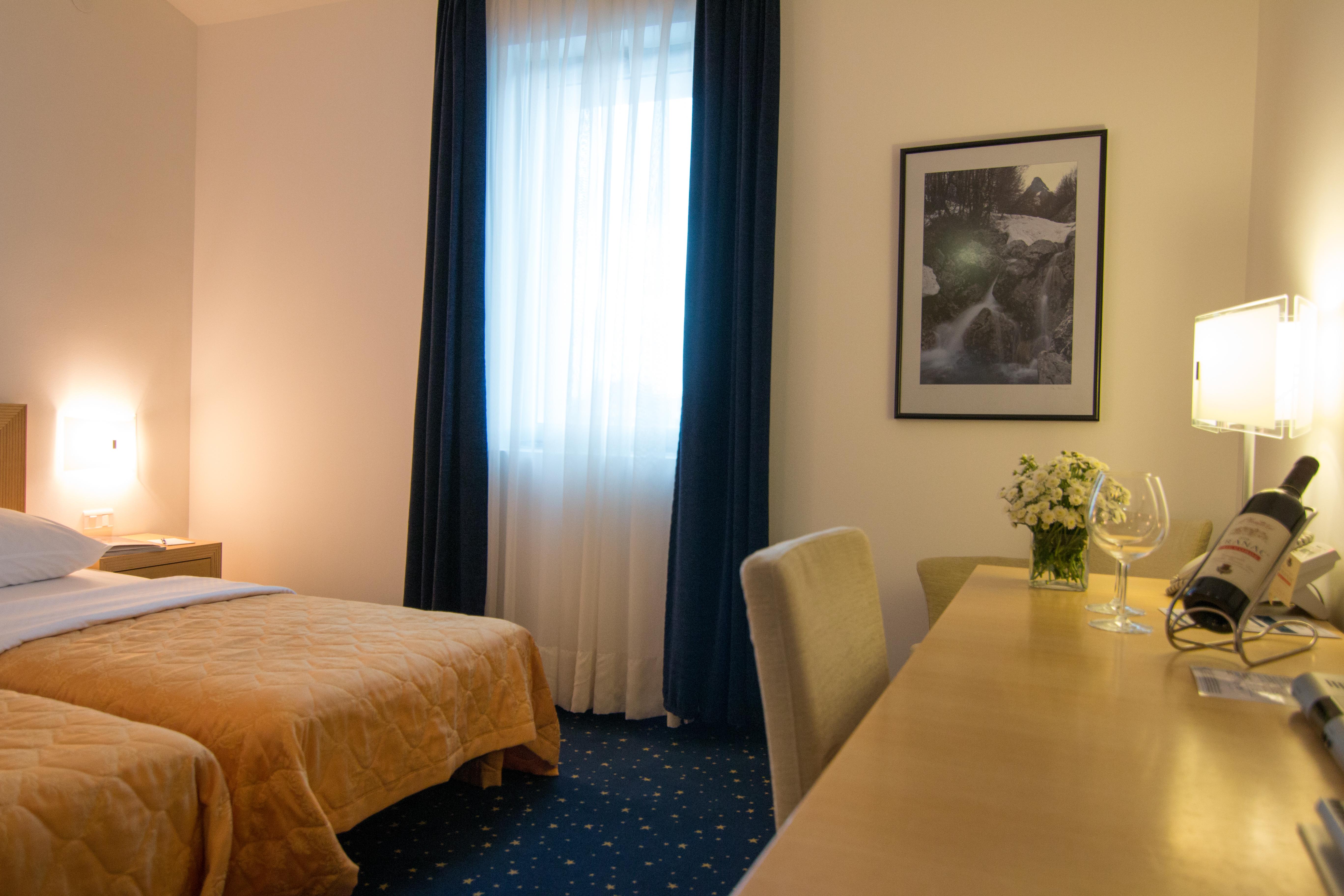 Hotel Blue Star